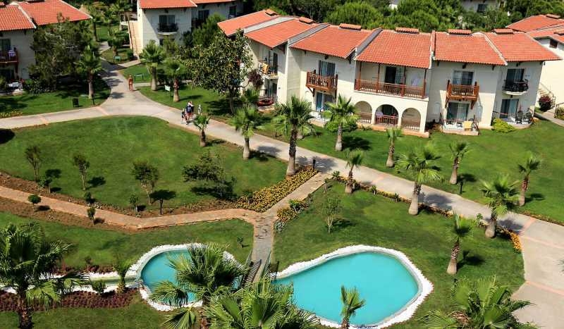 Обзор отеля PAPILLON BELVIL AND HOLIDAY VILLAGE 5*